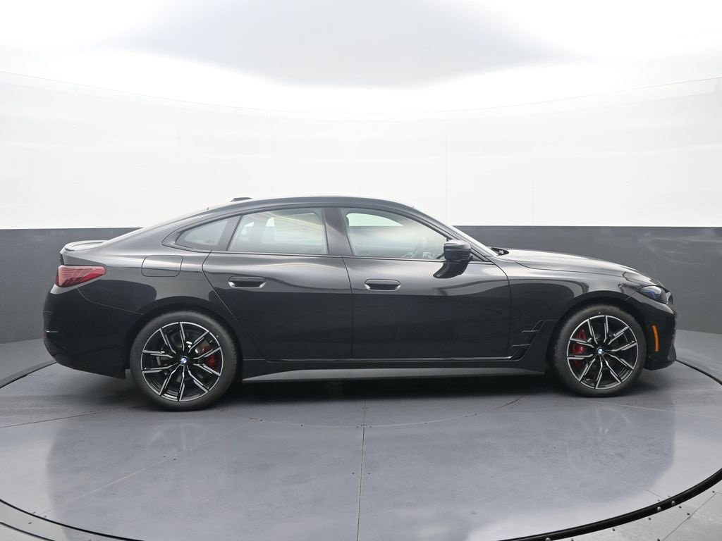 New 2026 BMW 430i xDrive w/ M Sport Package image 8