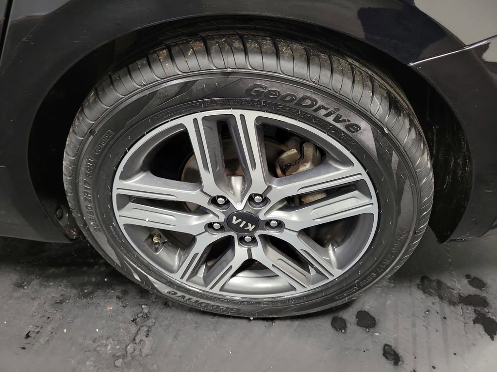 Used 2019 Kia Forte S w/ S Premium Package image 12