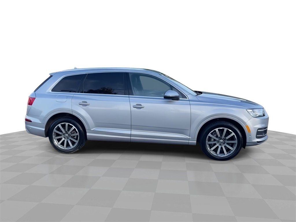 Used 2019 Audi Q7 3.0T Premium Plus w/ Premium Plus Package image 9