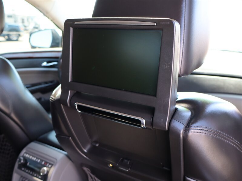 Used 2011 Cadillac SRX Premium AWD/4WD image 12