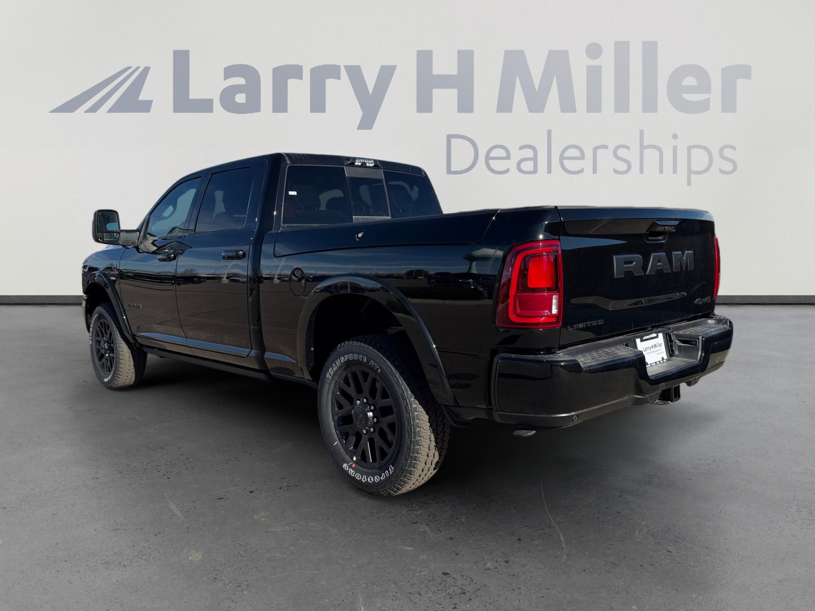 New 2026 RAM 2500 Limited image 4