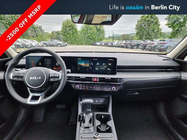 New 2025 Kia K5 LXS image 19