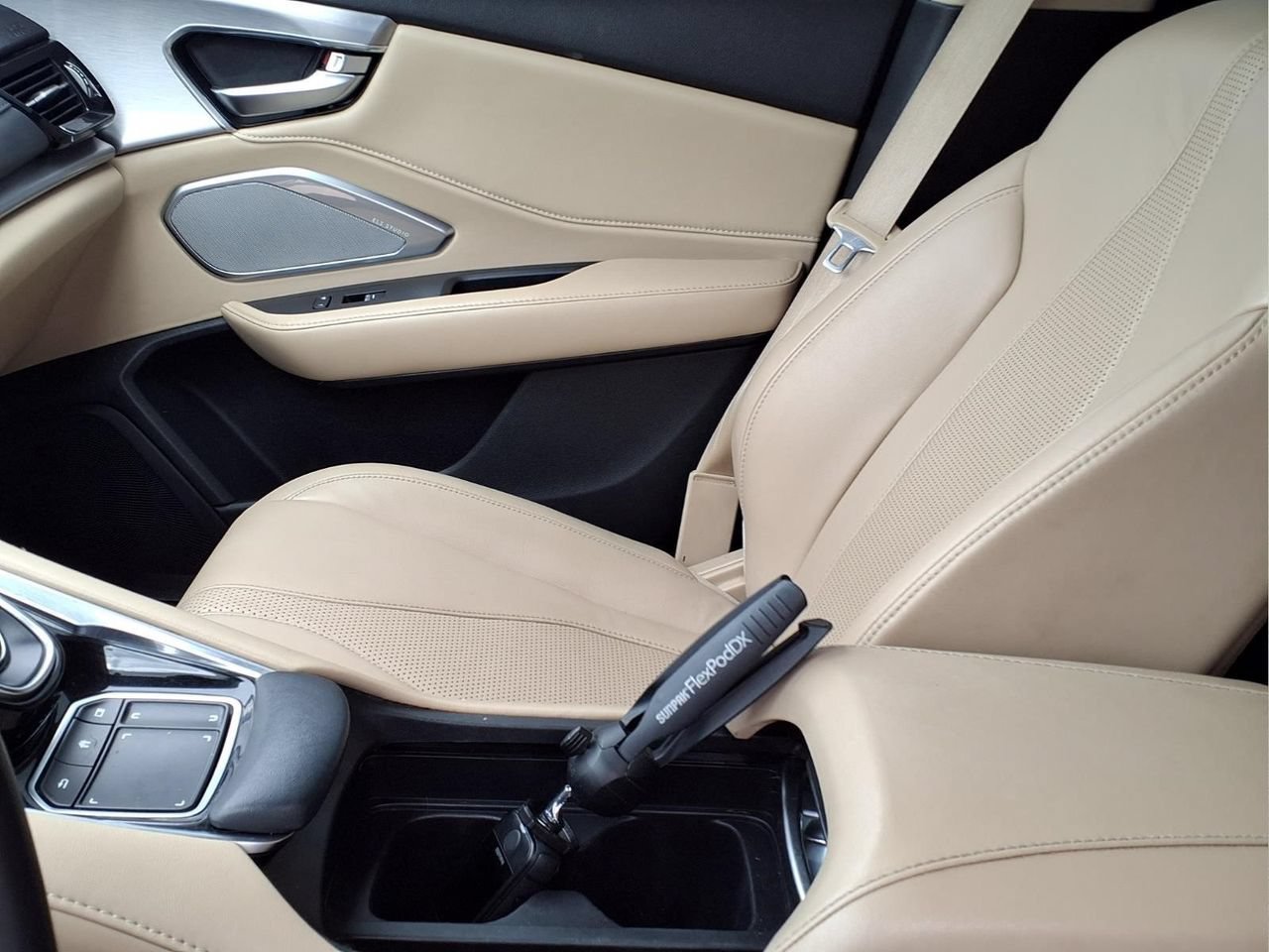 Used 2020 Acura RDX AWD w/ Technology Package image 15
