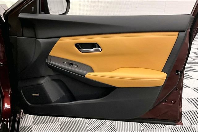 New 2025 Nissan Sentra SV w/ SV Premium Package image 34