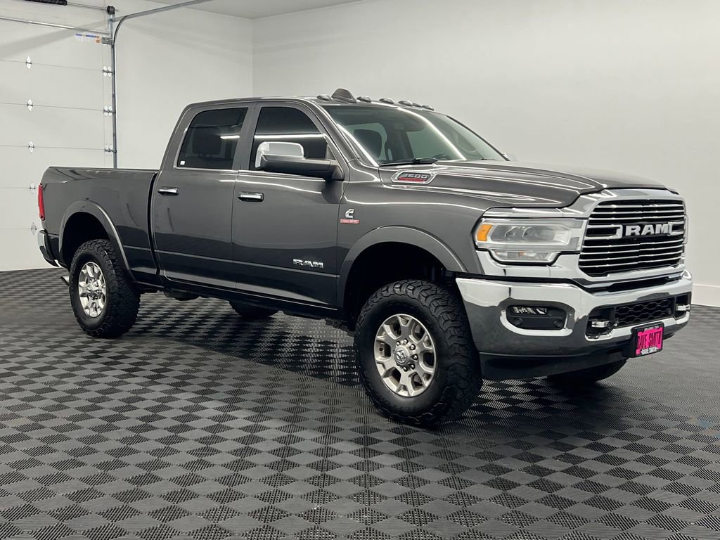 Used 2022 RAM 2500 Laramie w/ Chrome Appearance Group AWD/4WD image 6
