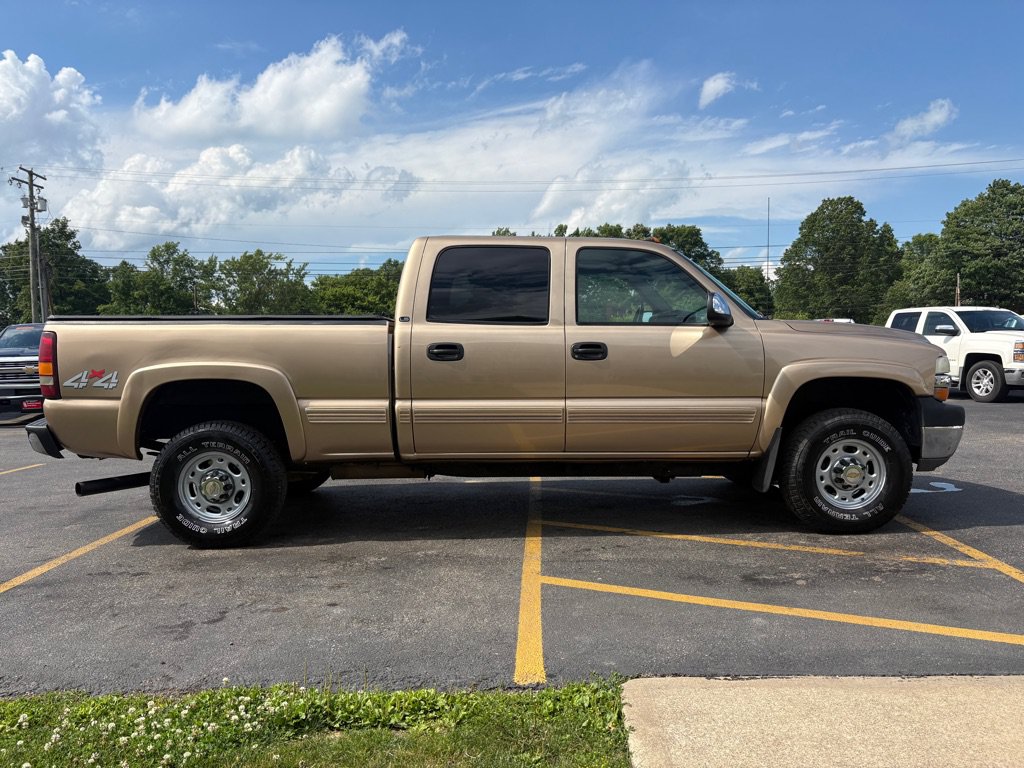 Used 2001 Chevrolet Silverado 2500 LS w/ Off-Road Skid Plate Pkg AWD/4WD image 5