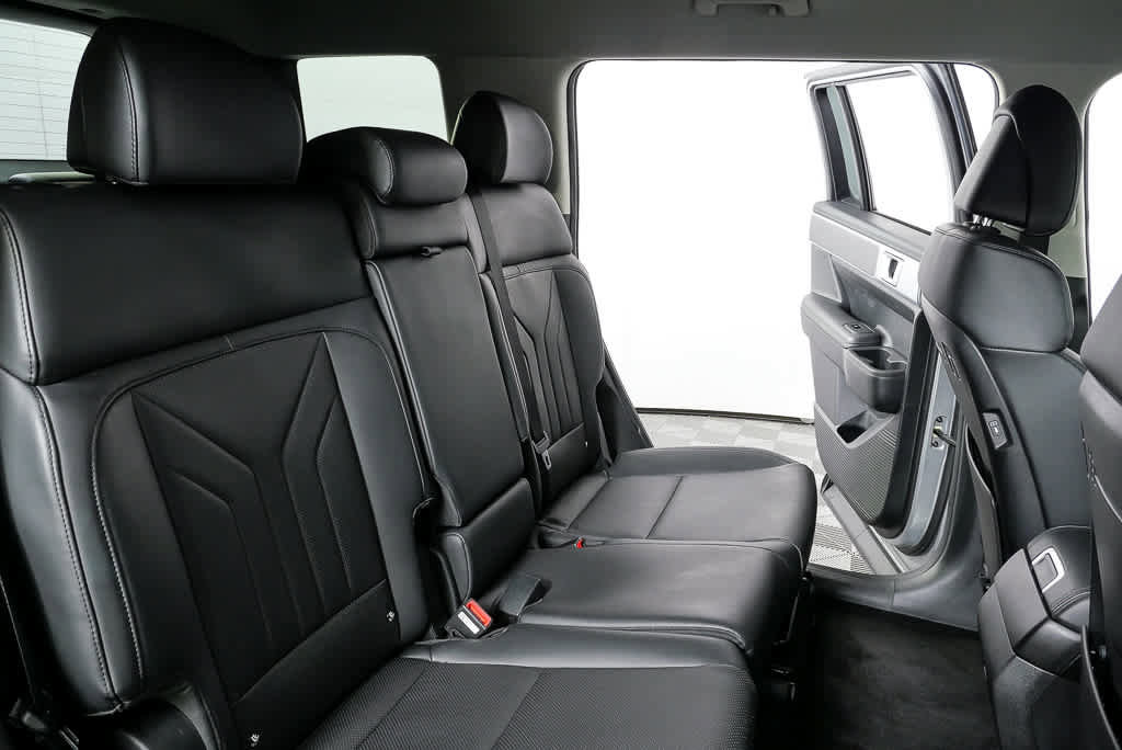 Certified 2024 Hyundai Santa Fe SEL image 19