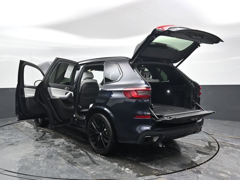 Used 2023 BMW X5 xDrive40i w/ M Sport Package image 55