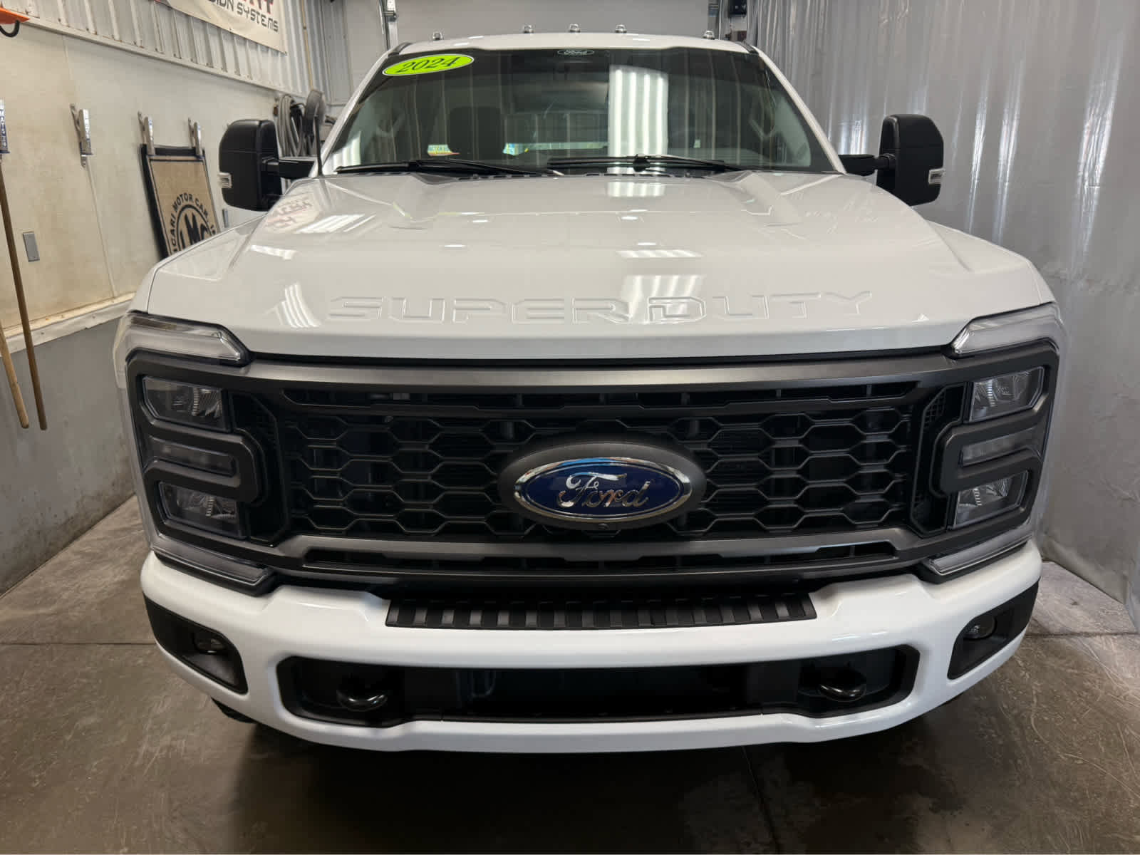 Used 2024 Ford F350 XL w/ STX Appearance Package AWD/4WD image 2