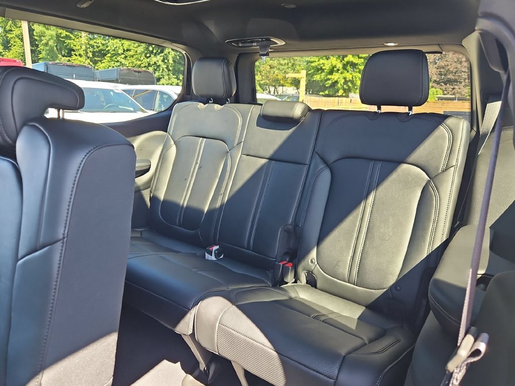 New 2026 Jeep Grand Wagoneer Summit w/ 8-Passenger Seating Package AWD/4WD image 30