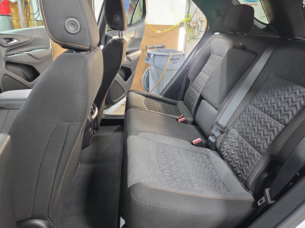 Used 2024 Chevrolet Equinox LT AWD/4WD image 13