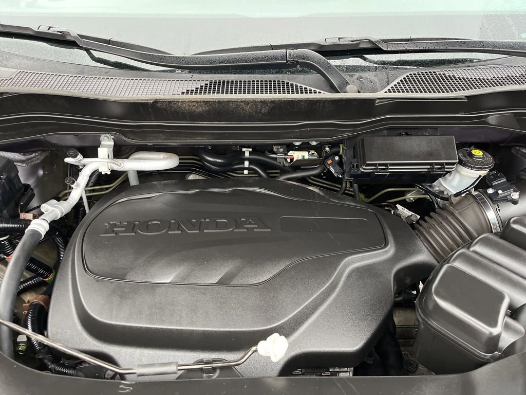 Used 2021 Honda Passport Sport image 13