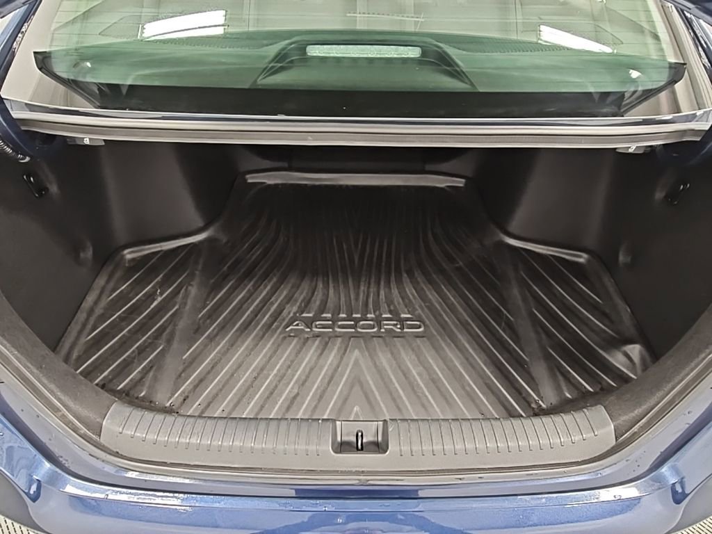 Used 2024 Honda Accord EX image 31