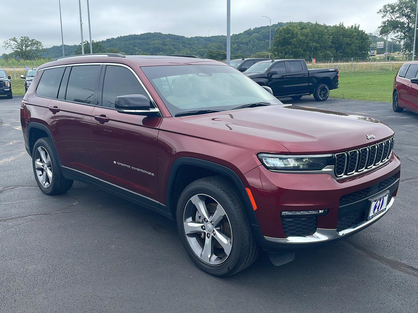 Used 2021 Jeep Grand Cherokee L Limited AWD/4WD image 7