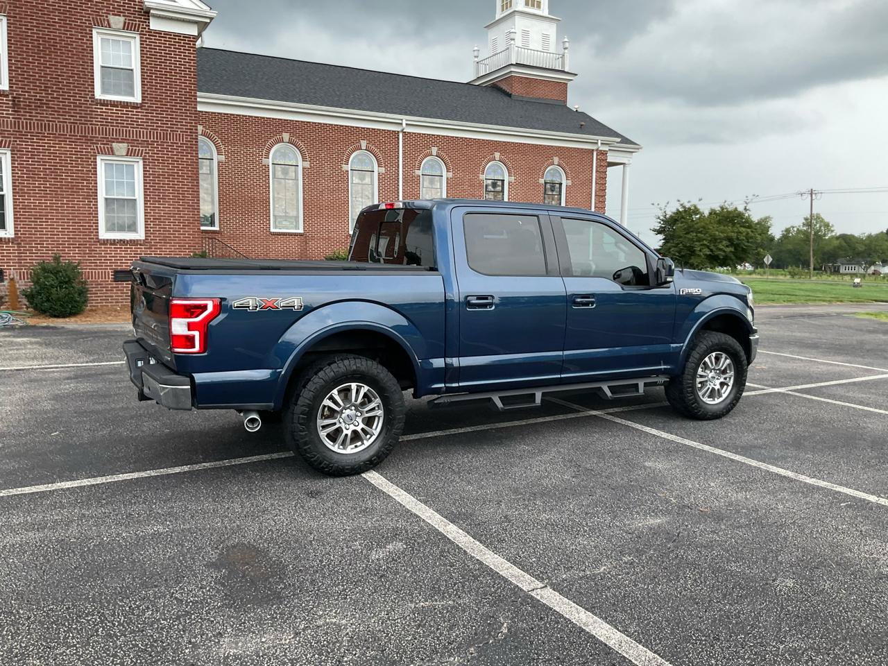 Used 2018 Ford F150 Lariat w/ Max Trailer Tow Package AWD/4WD image 6