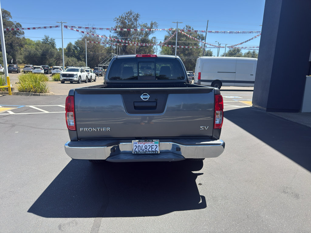 Used 2017 Nissan Frontier SV RWD image 6