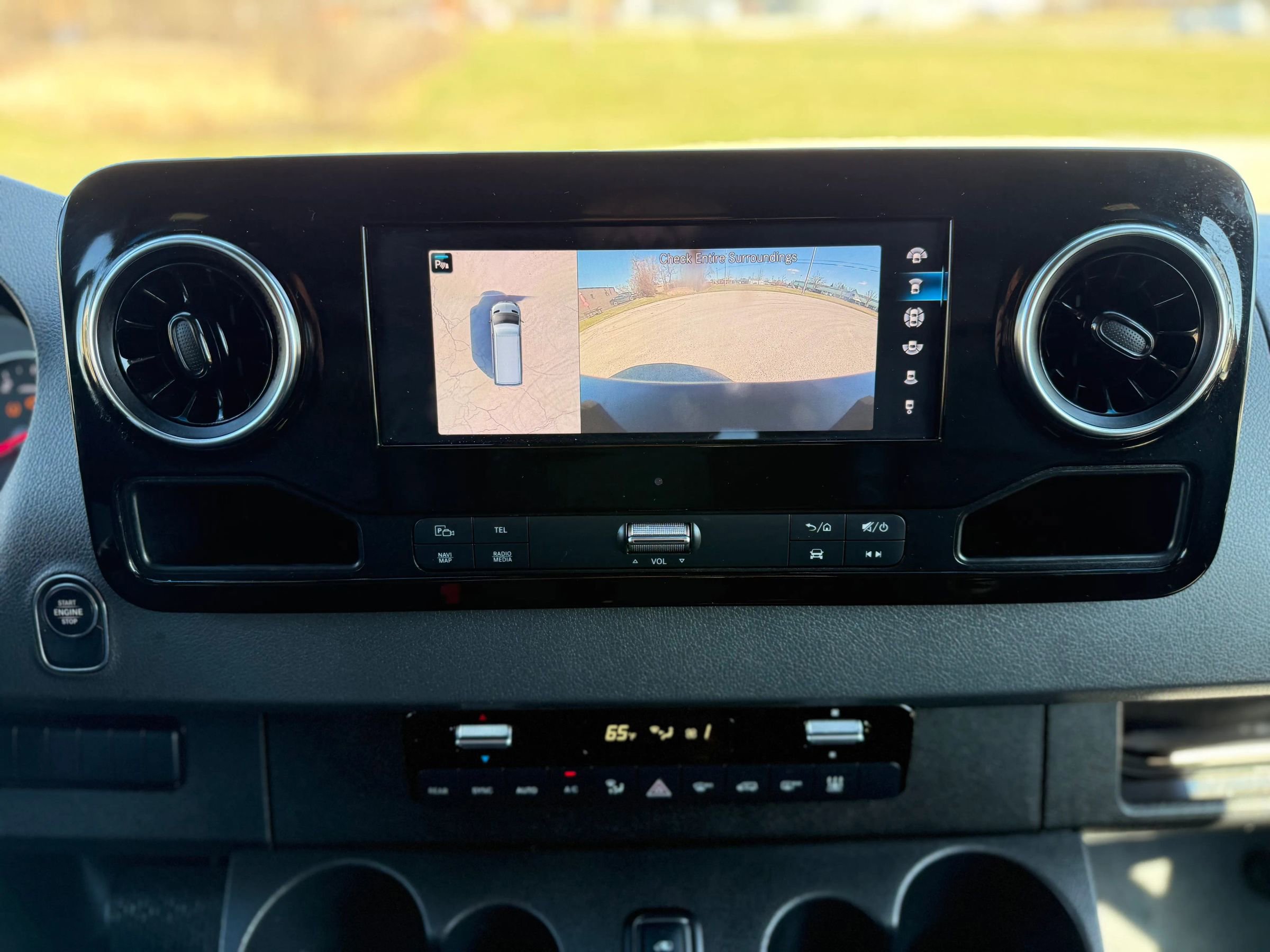 Used 2021 Mercedes-Benz Sprinter 2500 image 20