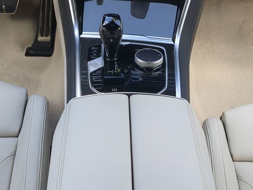 New 2026 BMW M850i xDrive image 19
