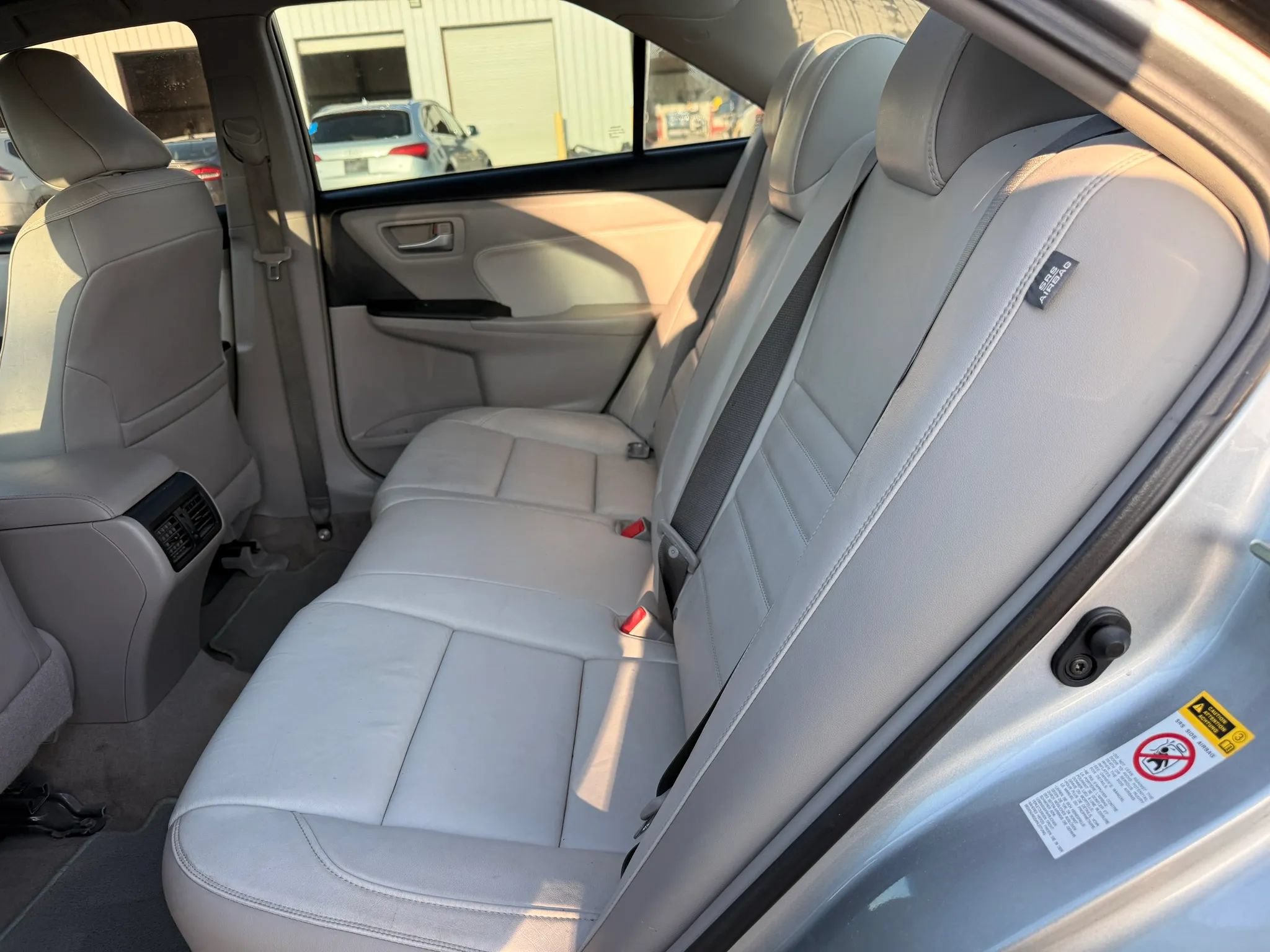 Used 2015 Toyota Camry XLE FWD image 21