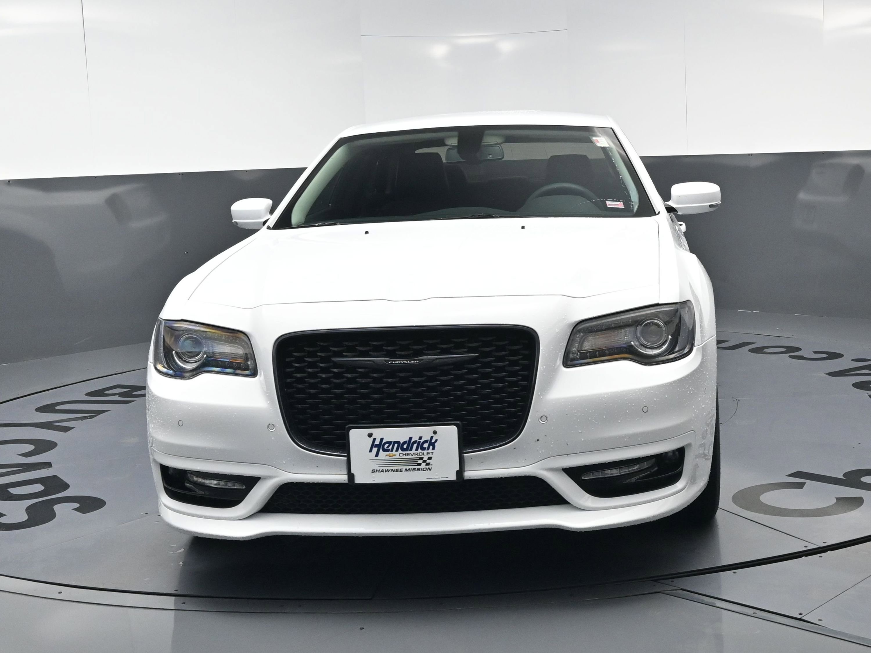 Used 2023 Chrysler 300 Touring L w/ Comfort Group image 5