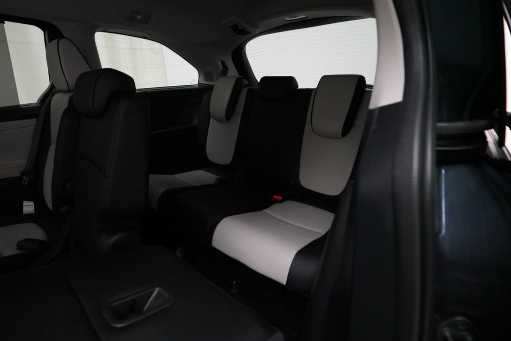 Certified 2026 Honda Odyssey Elite image 17