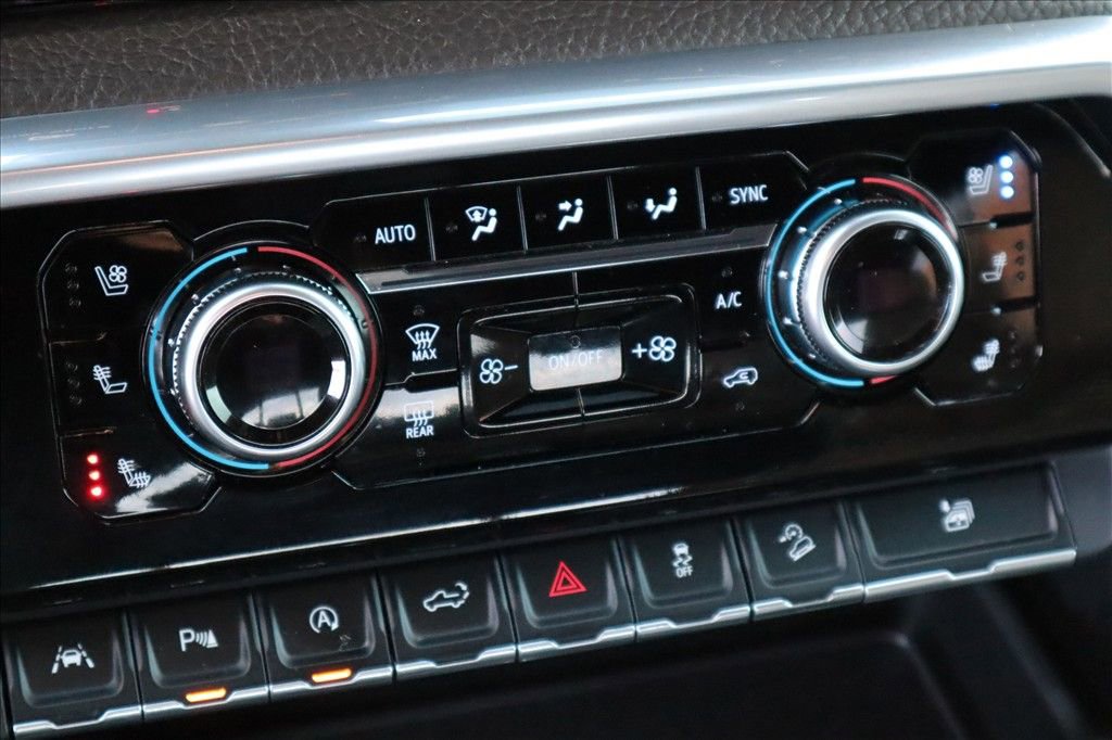 Used 2023 GMC Sierra 1500 Denali w/ Denali Reserve Package image 35