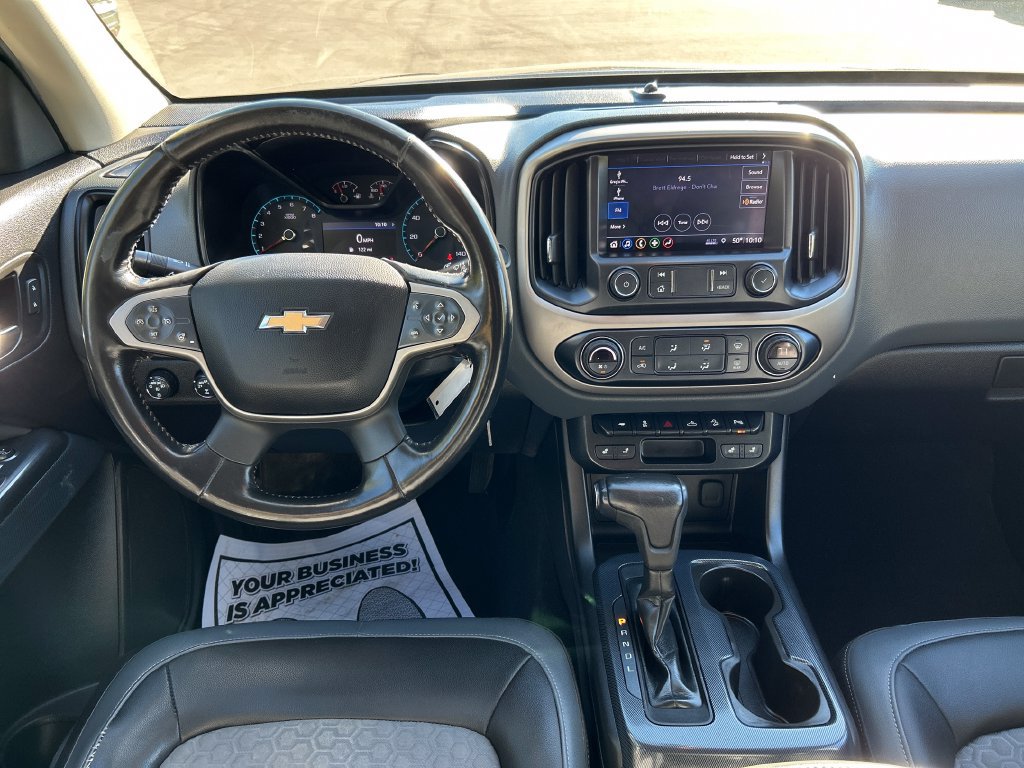Used 2019 Chevrolet Colorado Z71 w/ Z71 Midnight Edition AWD/4WD image 17