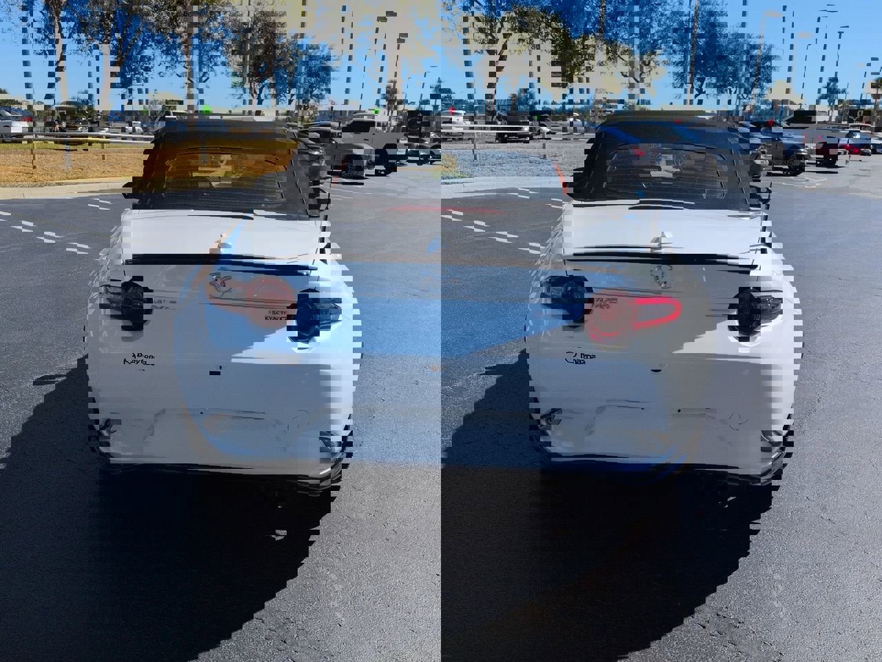 Used 2023 MAZDA MX-5 Miata Club w/ Brembo/BBS Recaro Package image 5