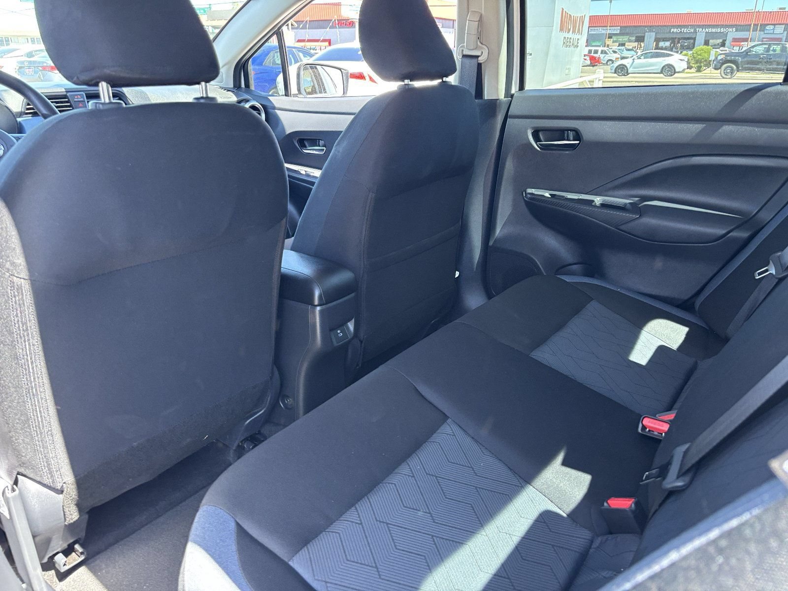 Used 2025 Nissan Versa SV w/ Trunk Package FWD image 18