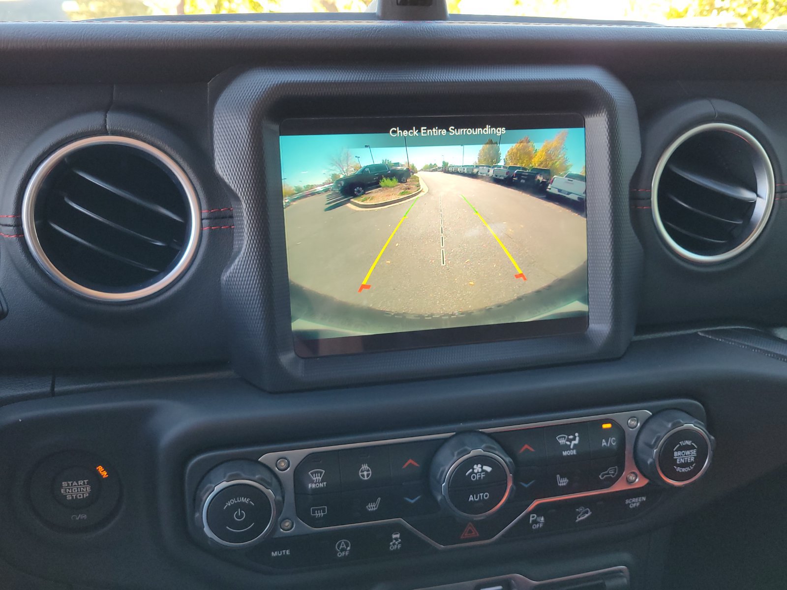 Used 2020 Jeep Wrangler Unlimited Rubicon w/ Quick Order Package 28Y Recon AWD/4WD image 16