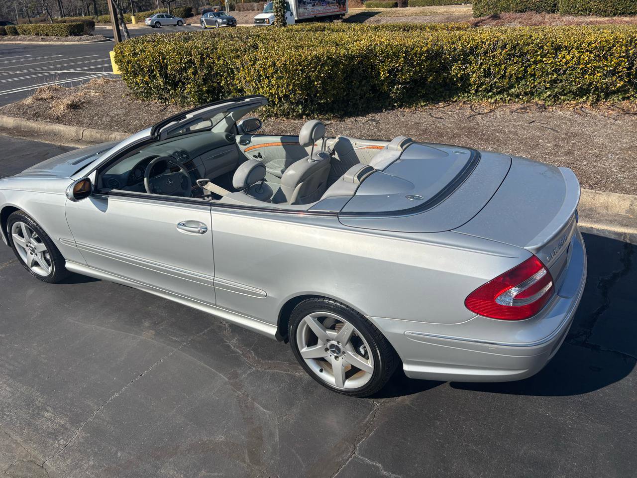Used 2005 Mercedes-Benz CLK 500 Cabriolet image 2