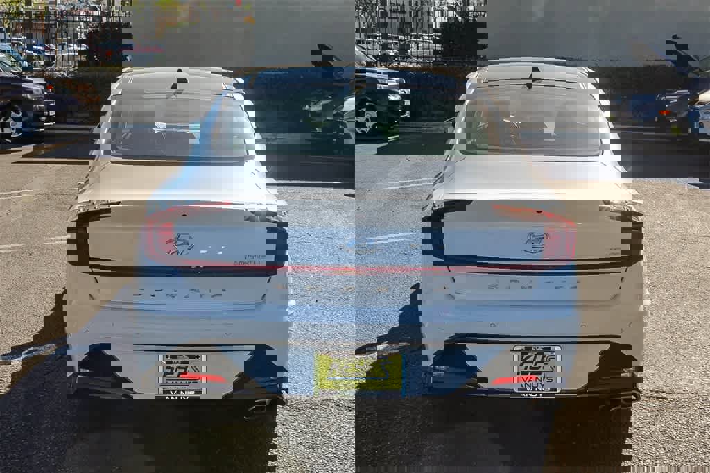 Used 2022 Hyundai Sonata Limited image 6