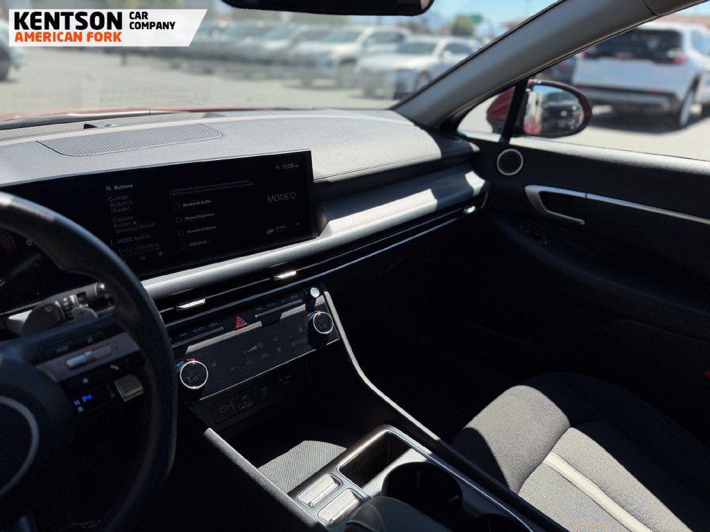 Used 2025 Hyundai Sonata SEL FWD image 21