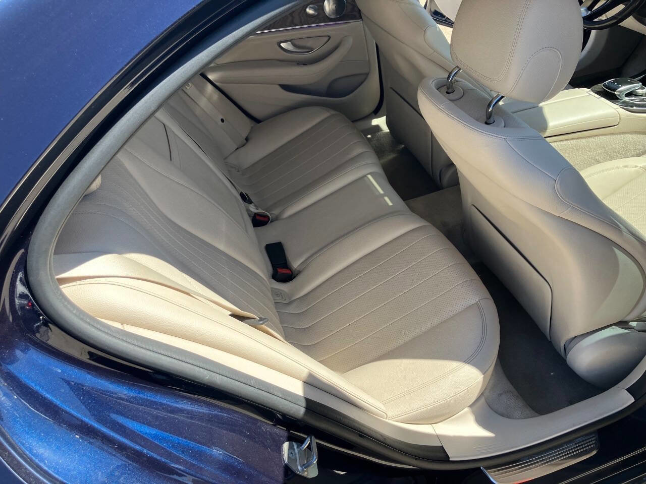 Used 2017 Mercedes-Benz E 300 image 15