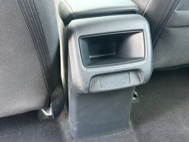 Used 2025 Honda HR-V LX image 18
