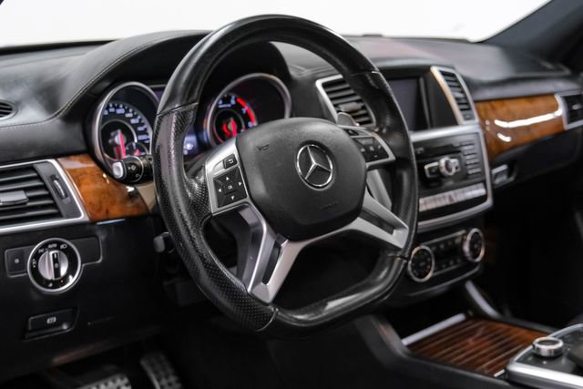 Used 2015 Mercedes-Benz ML 63 AMG 4MATIC w/ Accessory Chrome Package image 13