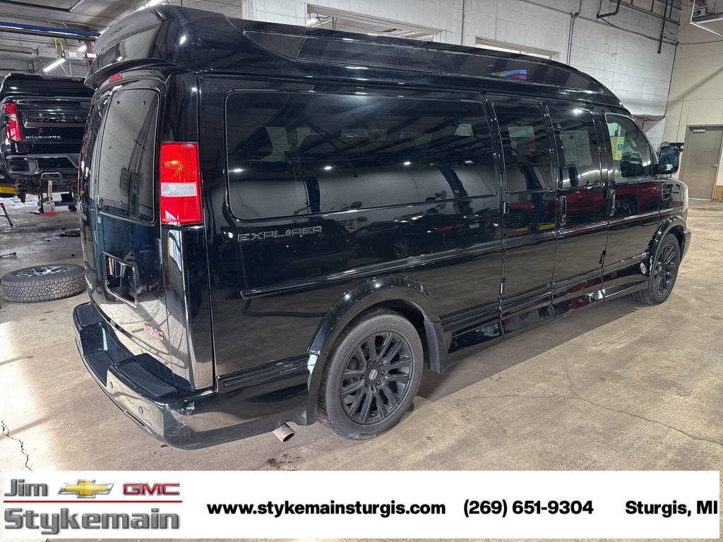 Used 2020 GMC Savana 2500 Extended w/ Enhanced Convenience Package image 5