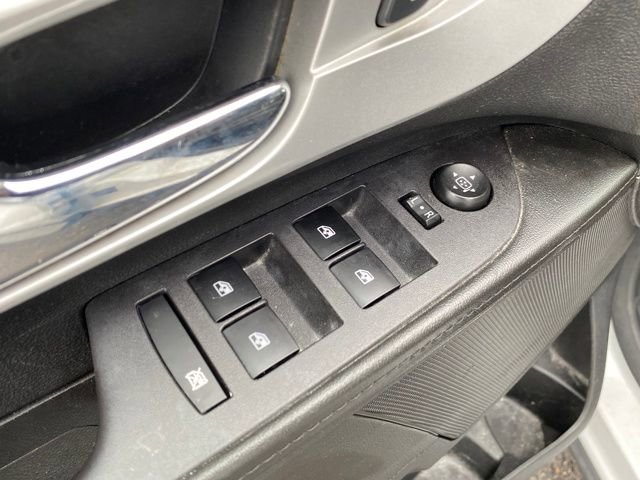 Used 2016 Chevrolet Equinox LT image 14