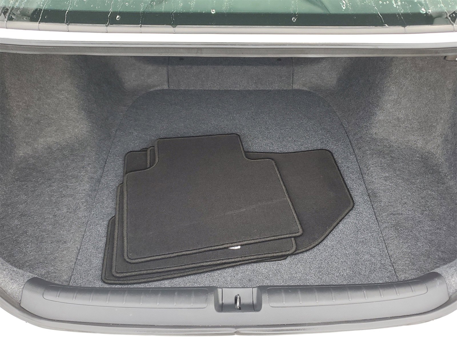 Used 2018 Honda Accord LX image 8