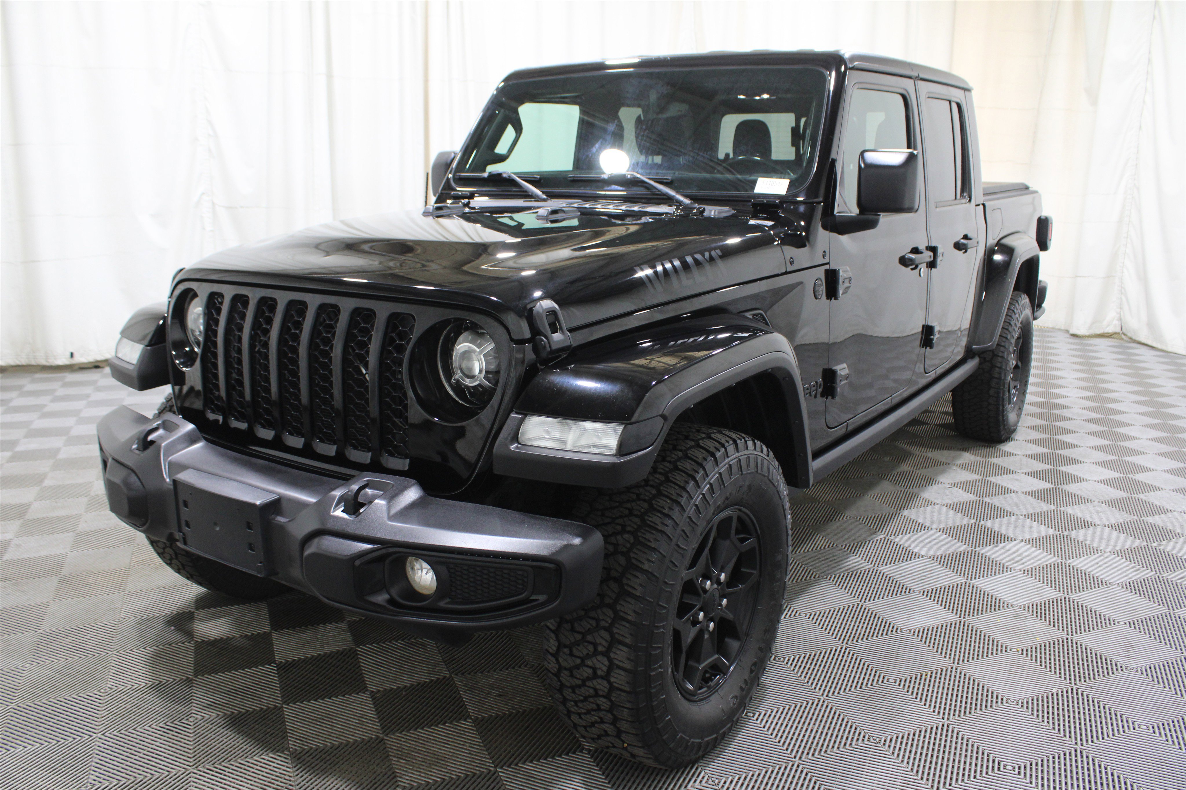 Used 2021 Jeep Gladiator Willys image 38