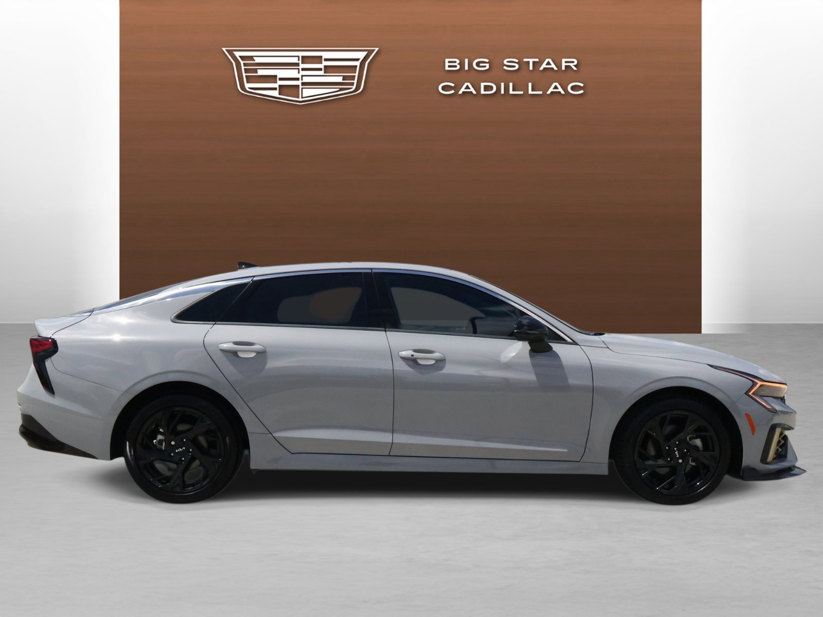 Used 2025 Kia K5 GT-Line w/ GT-Line Premium Package image 6