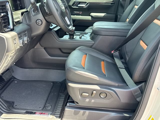 Used 2026 GMC Sierra 1500 AT4 w/ AT4 Premium Package AWD/4WD image 9
