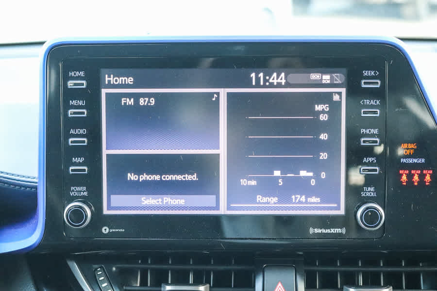 Used 2021 Toyota C-HR XLE FWD image 14