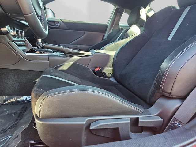 Used 2023 Toyota GR86 Premium w/ ALL Weather Mat Package (TMS) RWD image 24