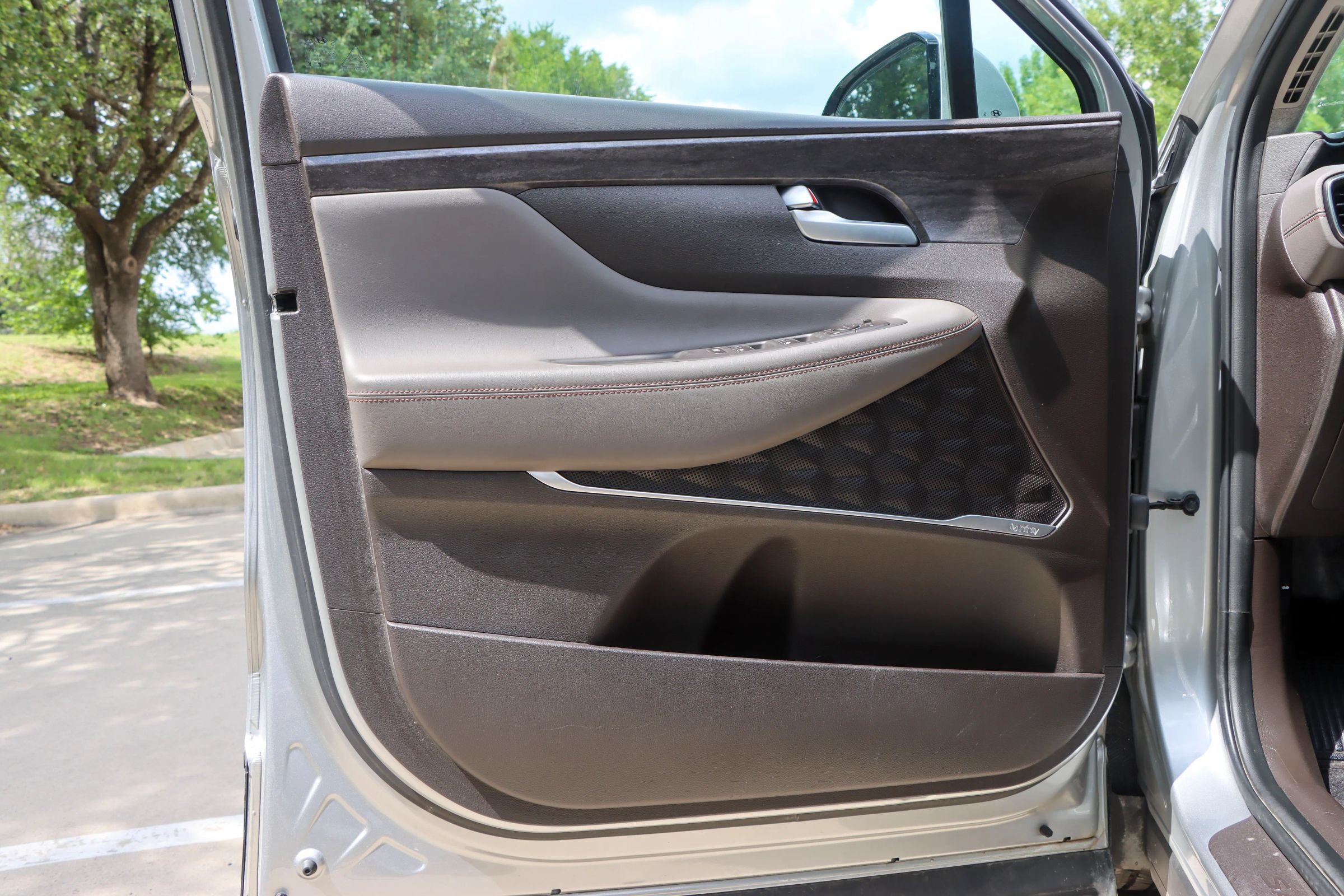 Used 2020 Hyundai Santa Fe SEL w/ Cargo Package FWD image 13