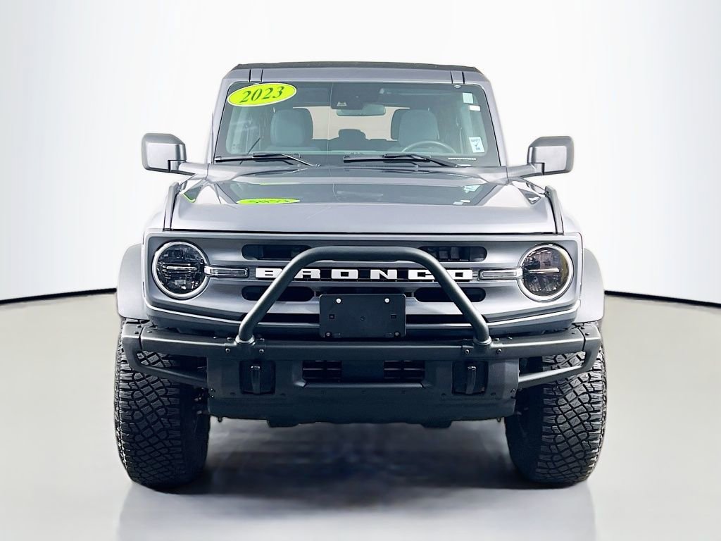 Used 2023 Ford Bronco Big Bend w/ Sasquatch Package image 2