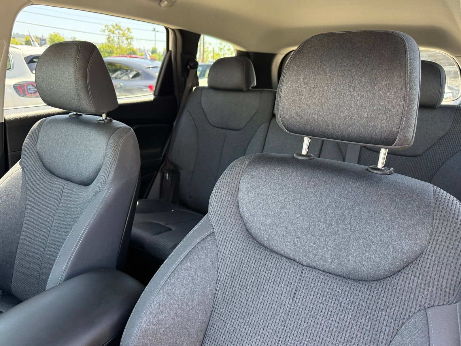 Used 2021 Hyundai Santa Fe SE AWD/4WD image 25