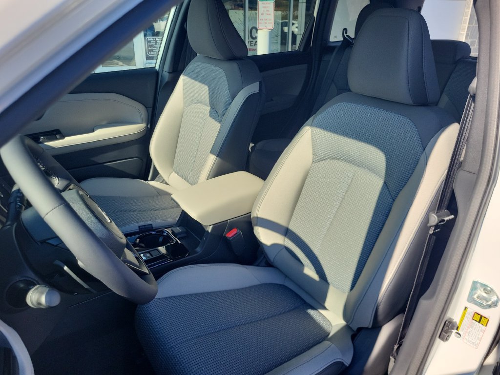New 2026 Subaru Forester Premium AWD/4WD image 9