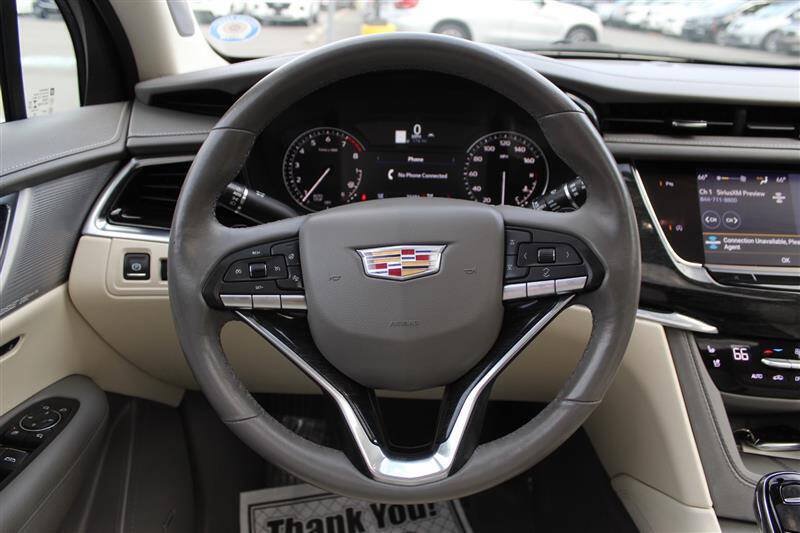 Used 2023 Cadillac XT6 Premium Luxury AWD/4WD image 15