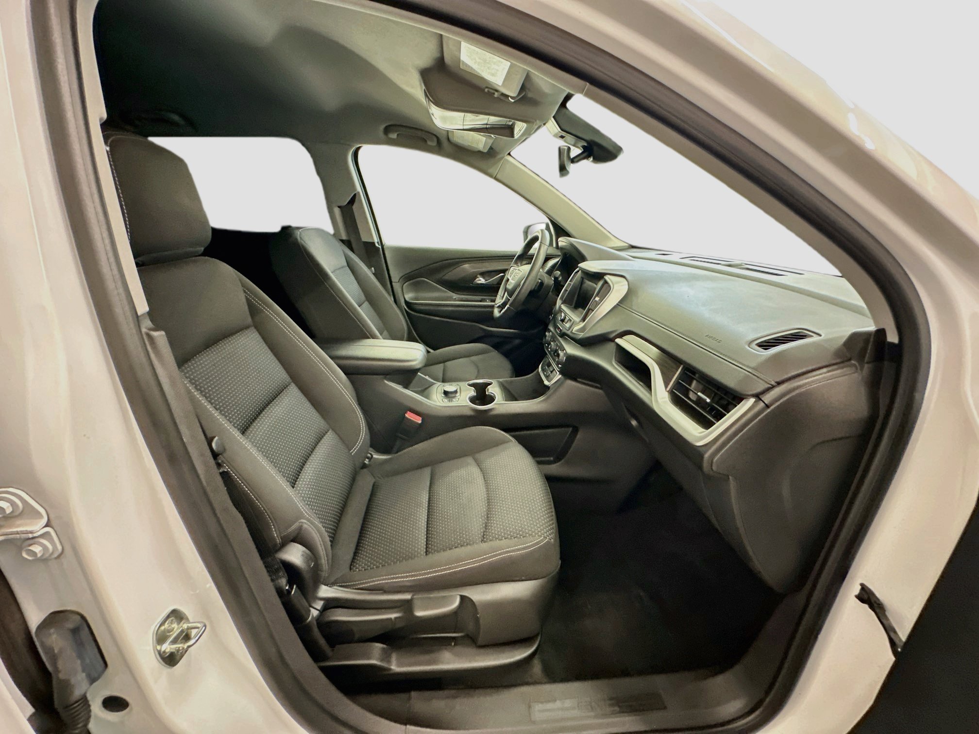 Used 2022 GMC Terrain SLE w/ Driver Convenience Package AWD/4WD image 32